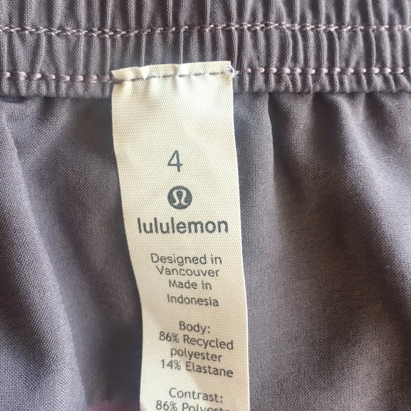 Lululemon shorts - Picture 3 of 3